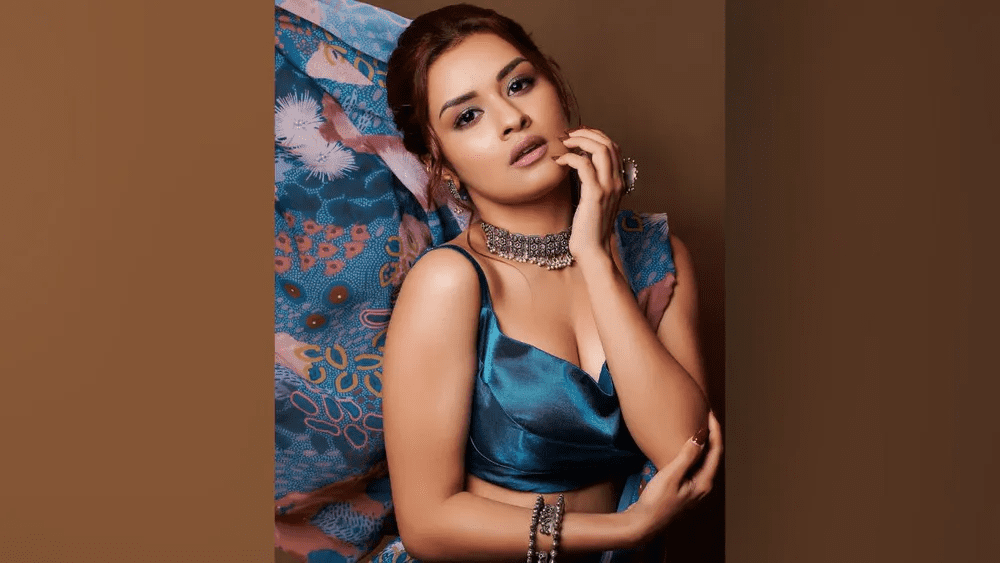 tv-actress-avneet-kaur-is-looking-beautiful-in-saree-pictures-will-blow-your-senses-see-photos